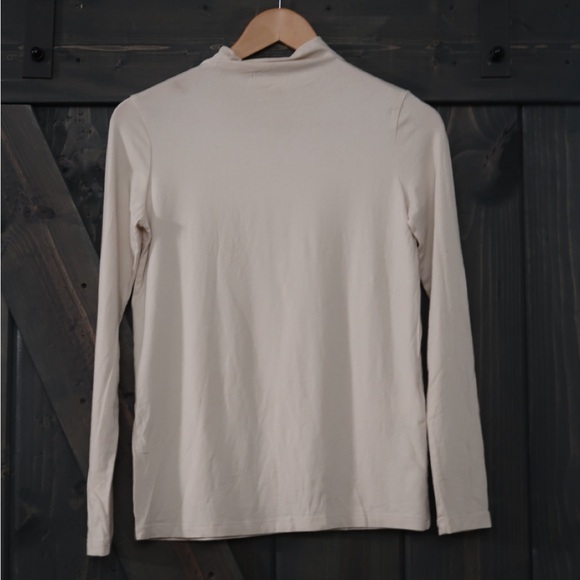 Oak + Fort Cream basic mockneck. - Picture 1 of 2